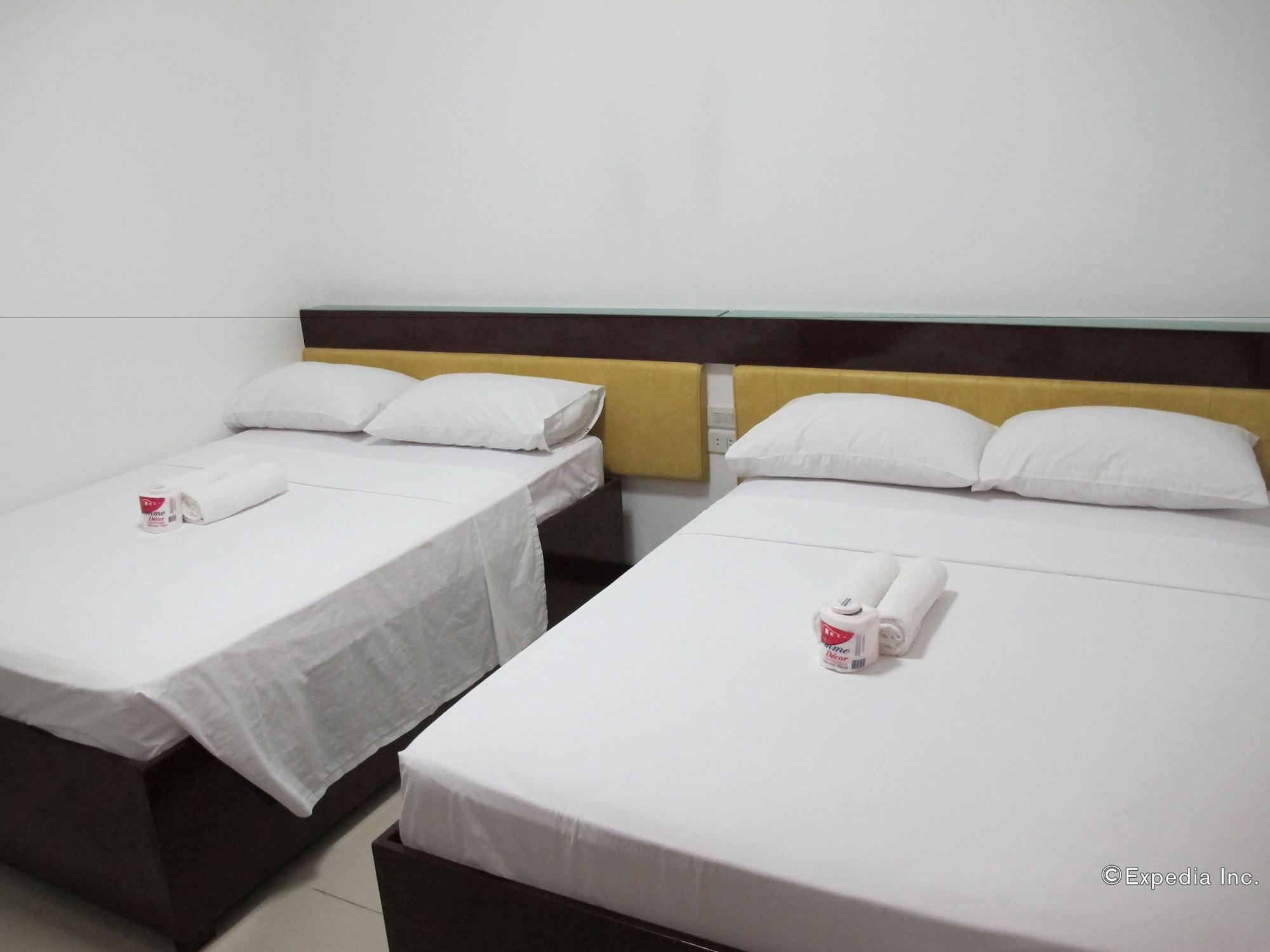 Seashore Beach Resort Puerto Galera Extérieur photo
